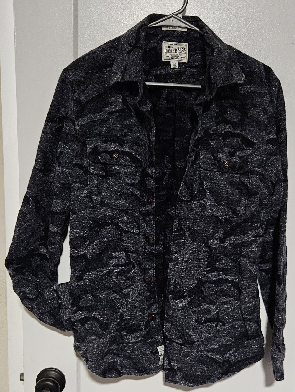 Lucky Brand Men's Charcoal Navy Heathered Camo Button-Down Jacket